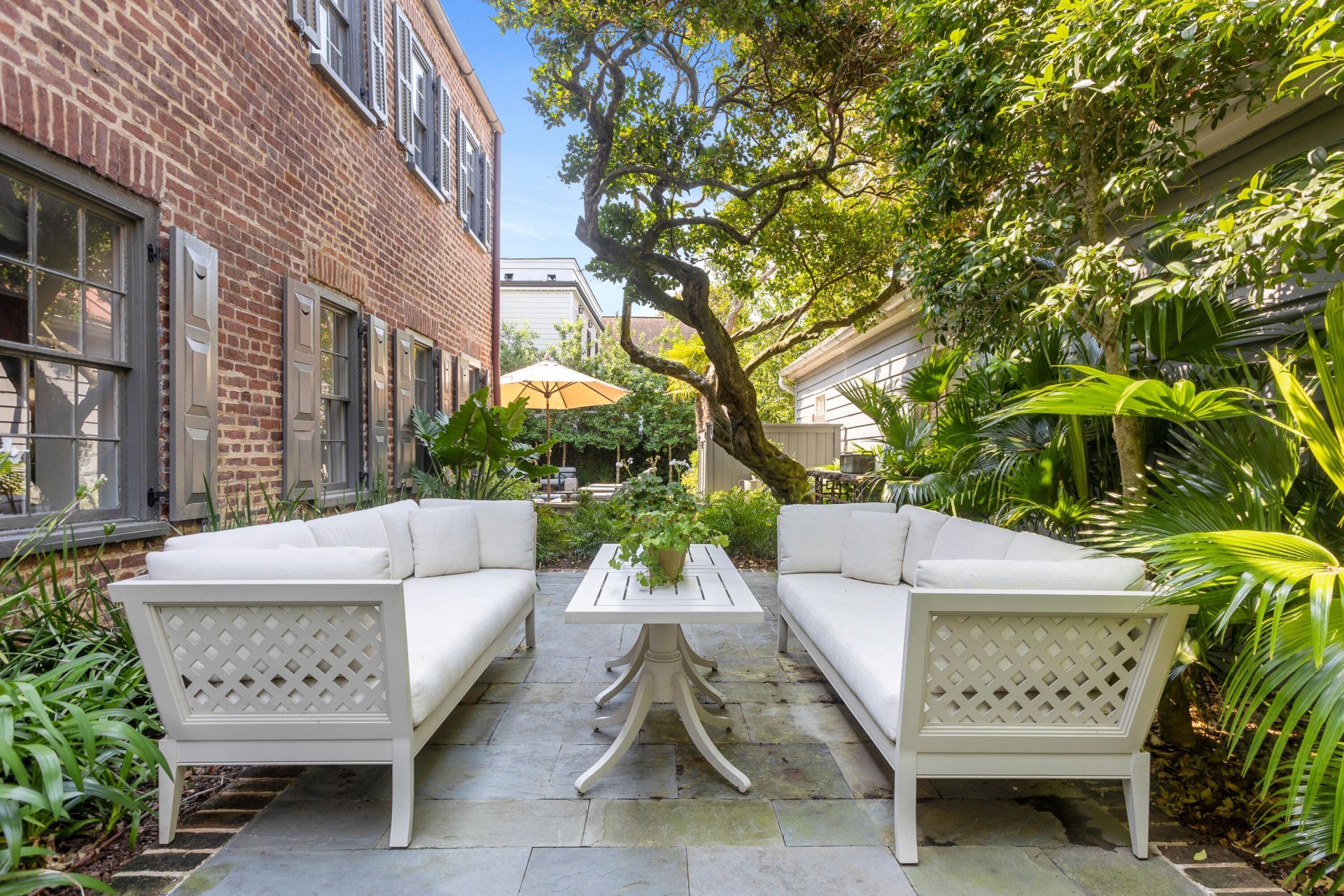 101 Tradd Street Photo 55