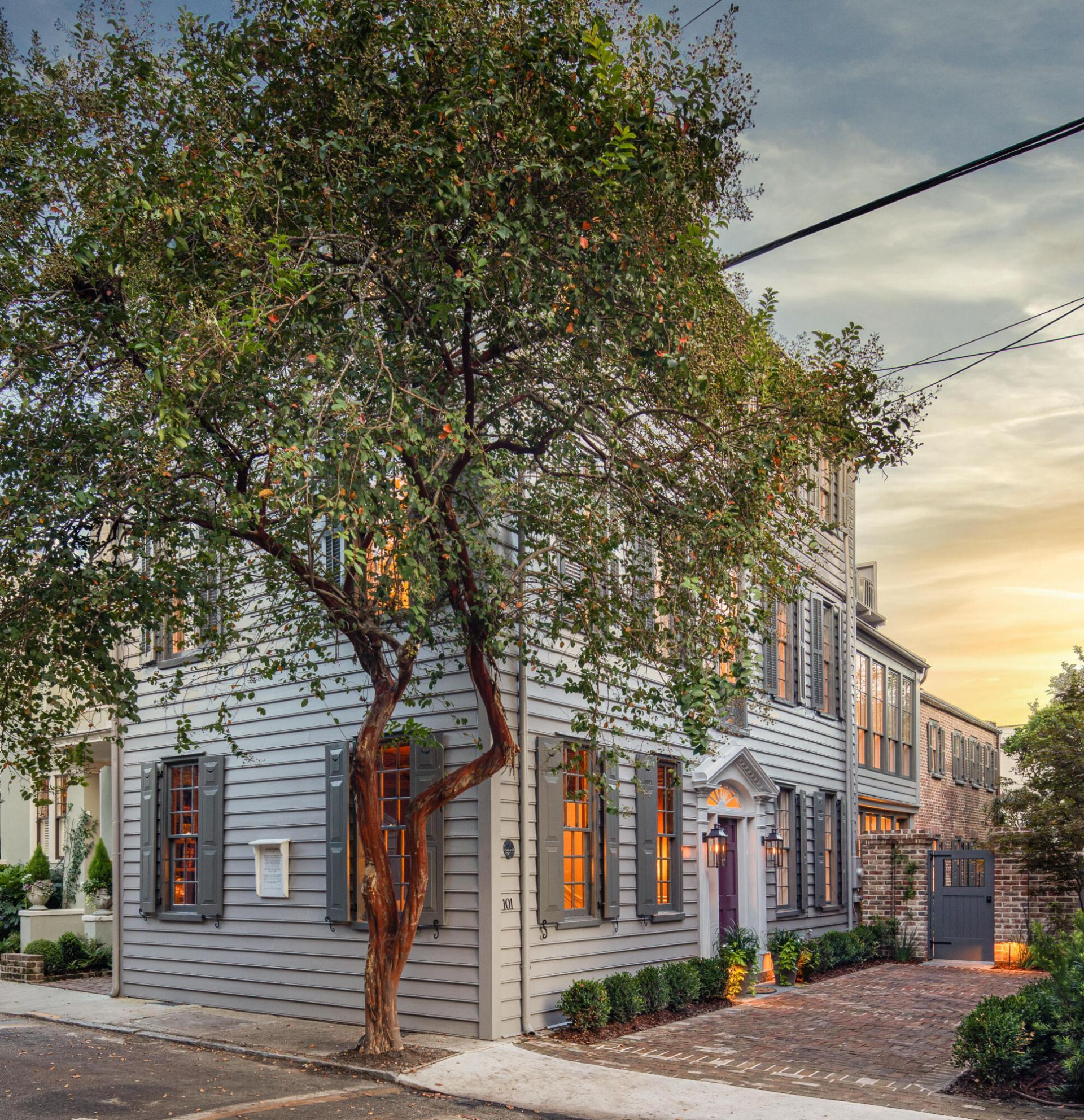 101 Tradd Street Photo 70