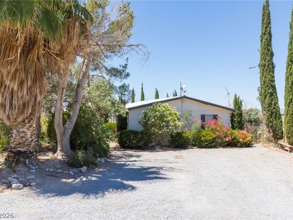 1130 E Mesquite Avenue , Pahrump, NV 89060