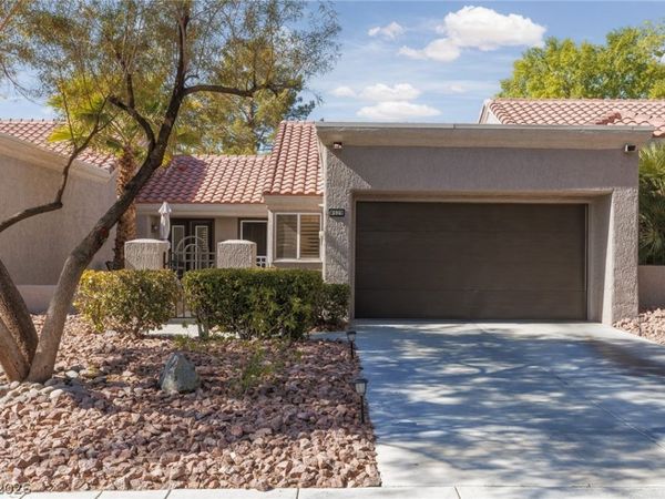 8529 Willowrich Drive , Las Vegas, NV 89134