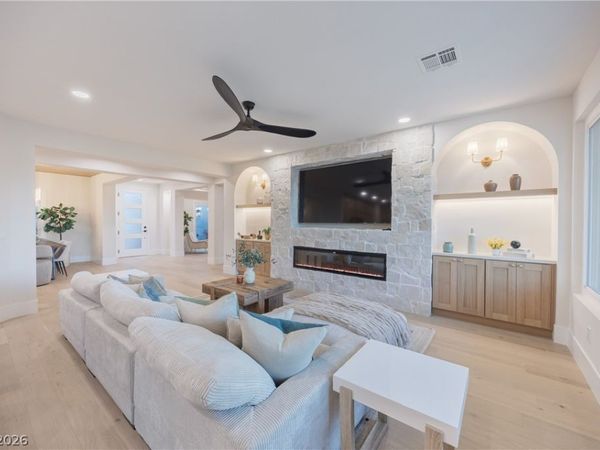 4539 Atlantico Street , Las Vegas, NV 89135