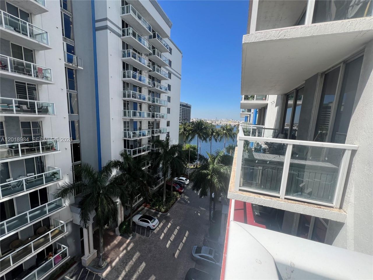 5085 NW 7th St , Unit 711, Miami, FL 33126 Photo