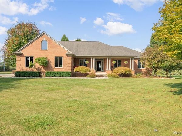 7030 Marsh Road , Cottrellville Twp, MI 48039