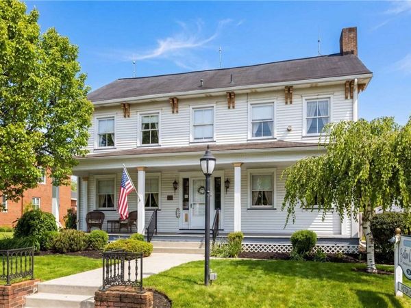 310 E Grandview Ave, Zelienople, PA 16063