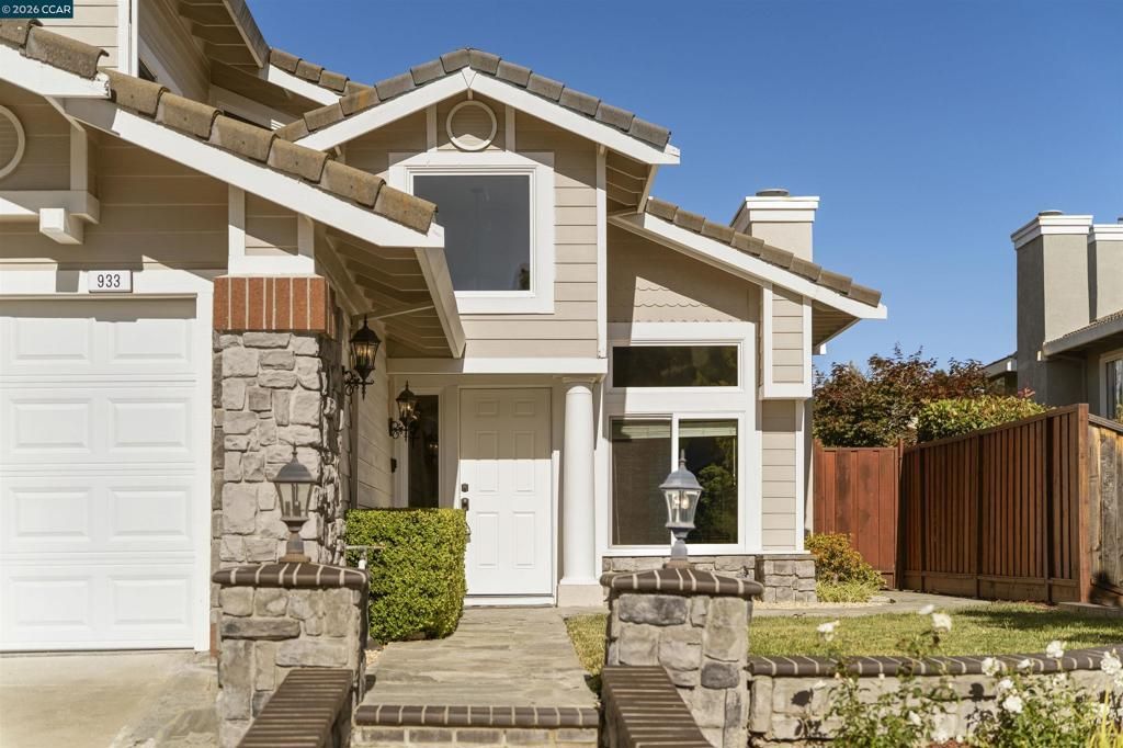 933 Spring Water Street, Danville, CA 94506 Main Photo