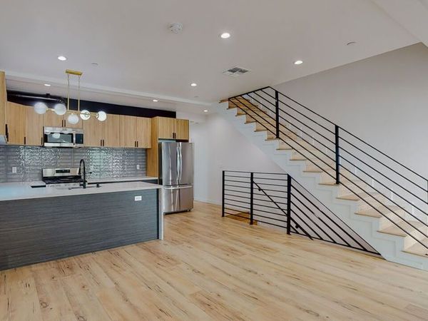 16012 Cantlay Street, Unit A, Van Nuys, CA 91406