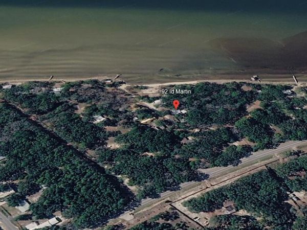 92 I D Martin Drive, Freeport, FL 32439