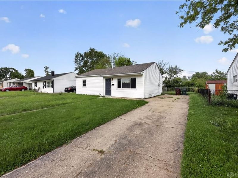 44 Rockland Drive, Fairborn, OH 45324 Photo 2