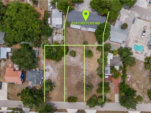 2243/2245 Altamont AVE, FORT MYERS, FL 33901