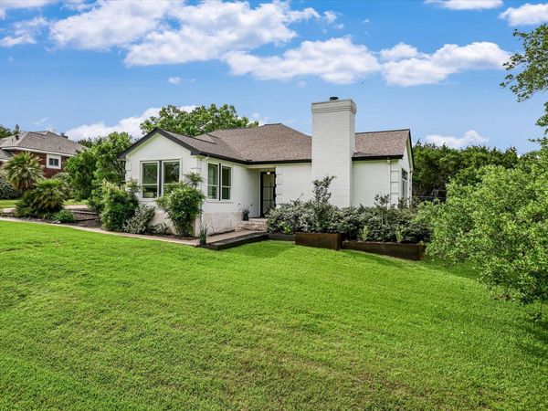621 Peterson LN, Lakeway, TX 78734