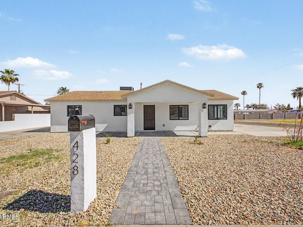 428 E DESERT Drive, Phoenix, AZ 85042