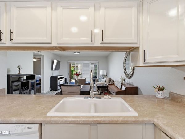 7705 E MARIPOSA Way, Mesa, AZ 85208