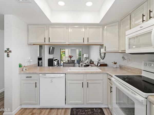 7705 E MARIPOSA Way, Mesa, AZ 85208