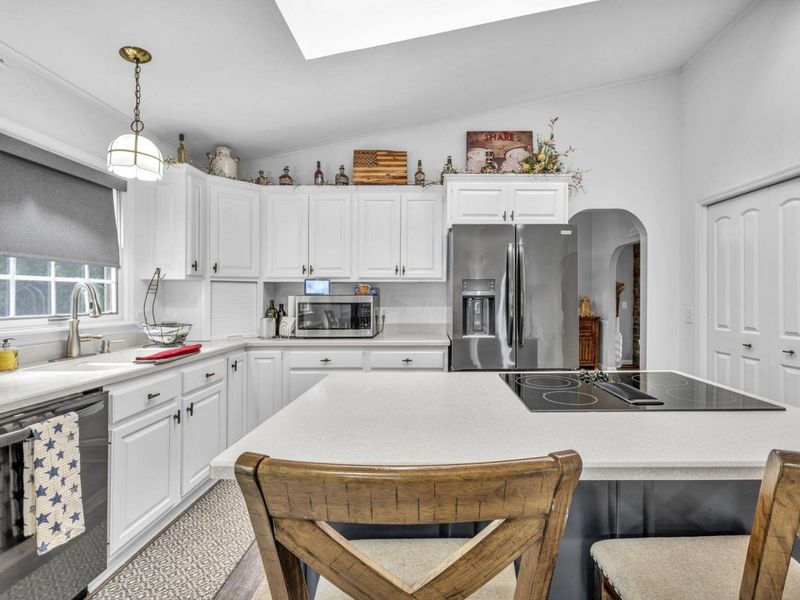 141 Camelot Drive, Urbana, OH 43078 Photo 17