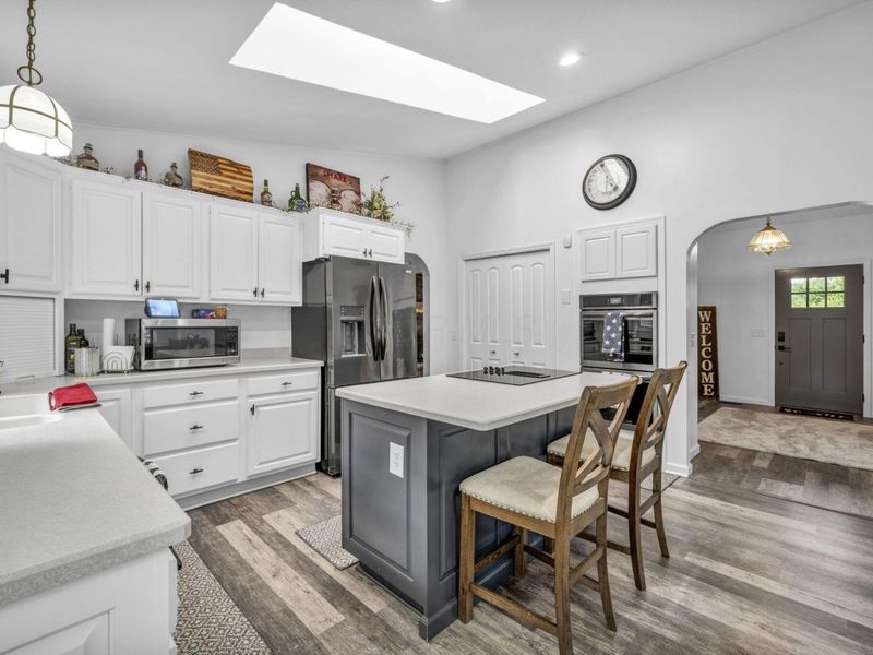 141 Camelot Drive, Urbana, OH 43078 Photo 18
