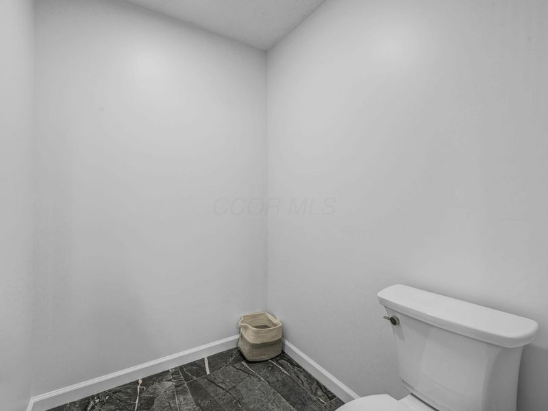 141 Camelot Drive, Urbana, OH 43078 Photo 34