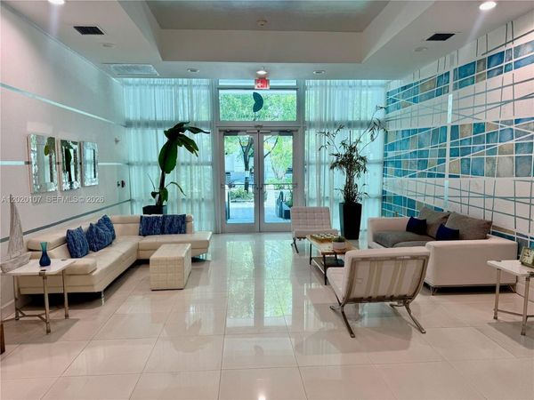 1723 SW 2nd Ave, Unit 704, Miami, FL 33129
