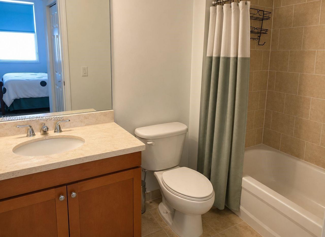 1723 SW 2nd Ave , Unit 704, Miami, FL 33129 Photo