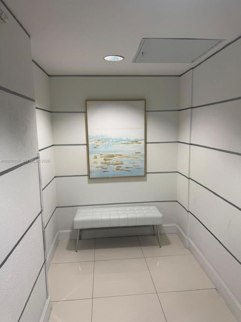1723 SW 2nd Ave , Unit 704, Miami, FL 33129 Photo