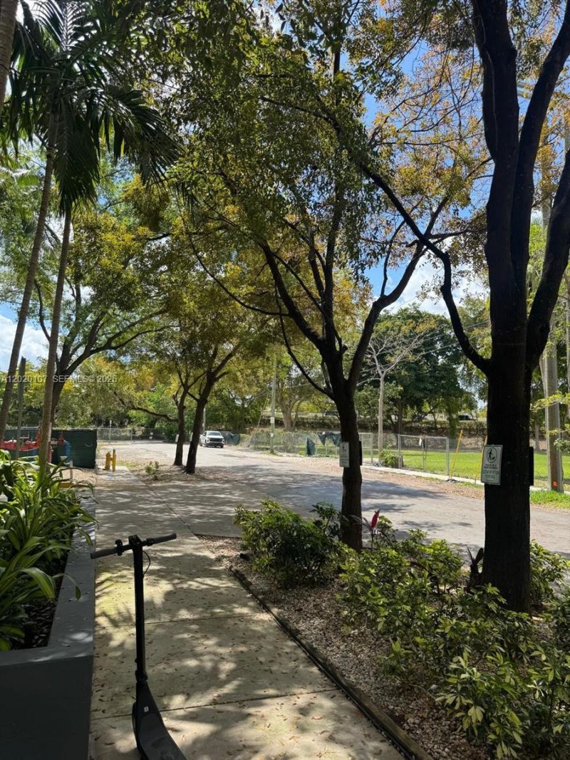 1723 SW 2nd Ave , Unit 704, Miami, FL 33129 Photo