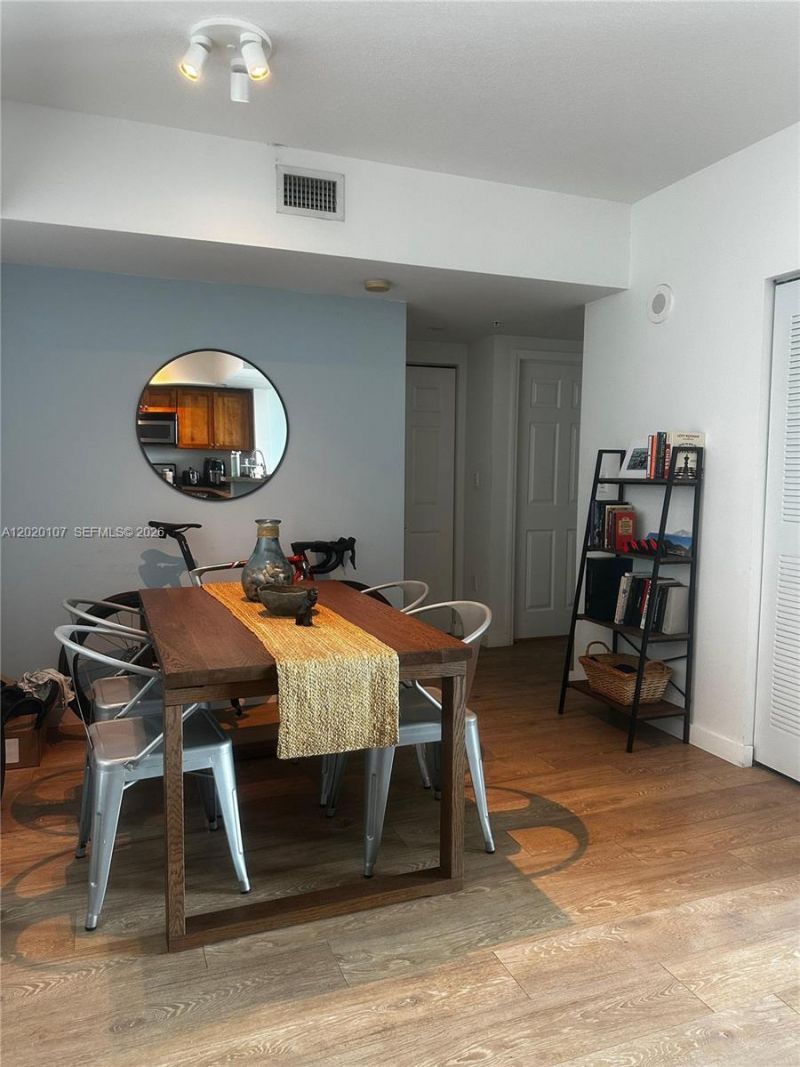 1723 SW 2nd Ave , Unit 704, Miami, FL 33129 Photo