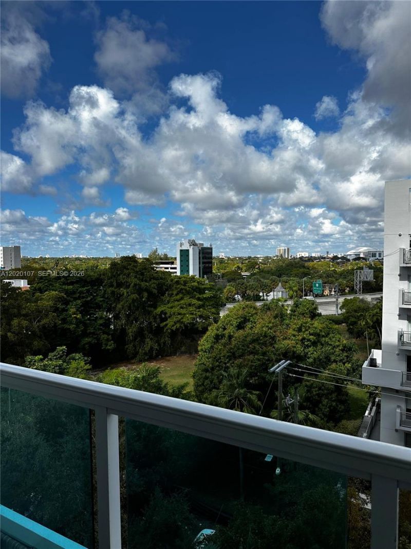 1723 SW 2nd Ave , Unit 704, Miami, FL 33129 Photo