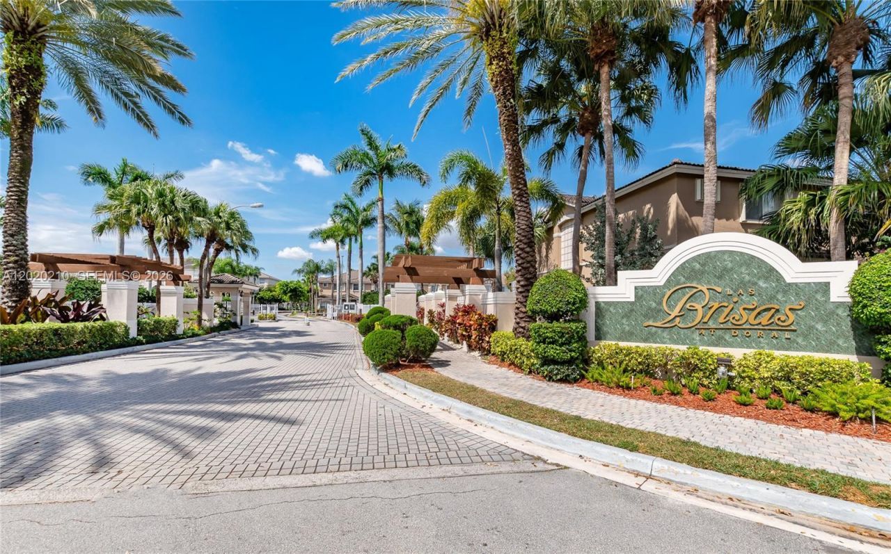 5610 NW 114th Pl , Unit 218, Doral, FL 33178 Photo