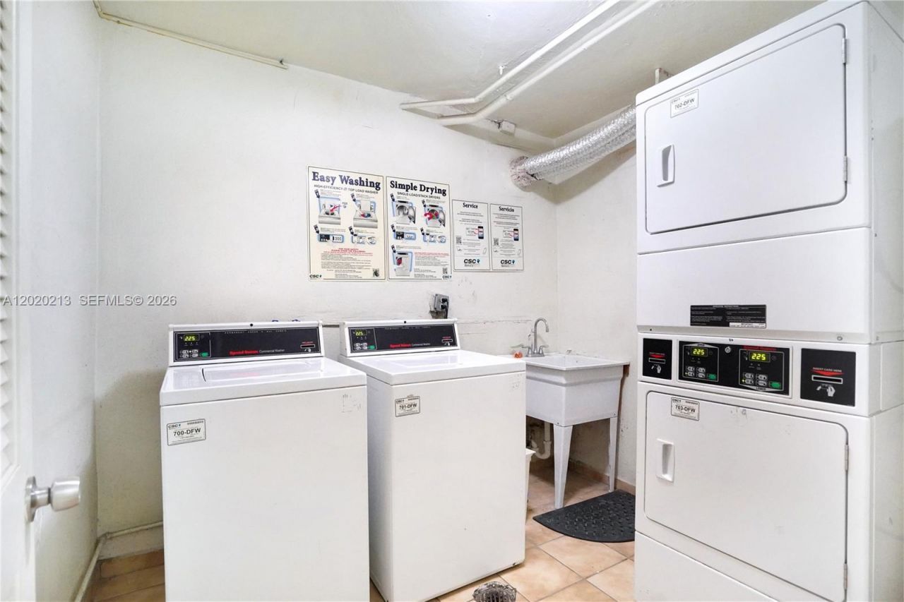 8233 Harding Ave, Unit 508, Miami Beach, FL 33141 Photo