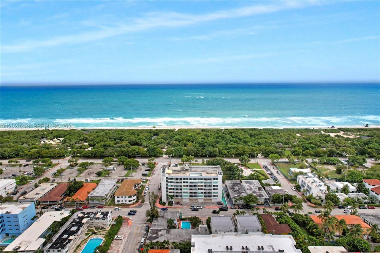 8233 Harding Ave, Unit 508, Miami Beach, FL 33141 Photo