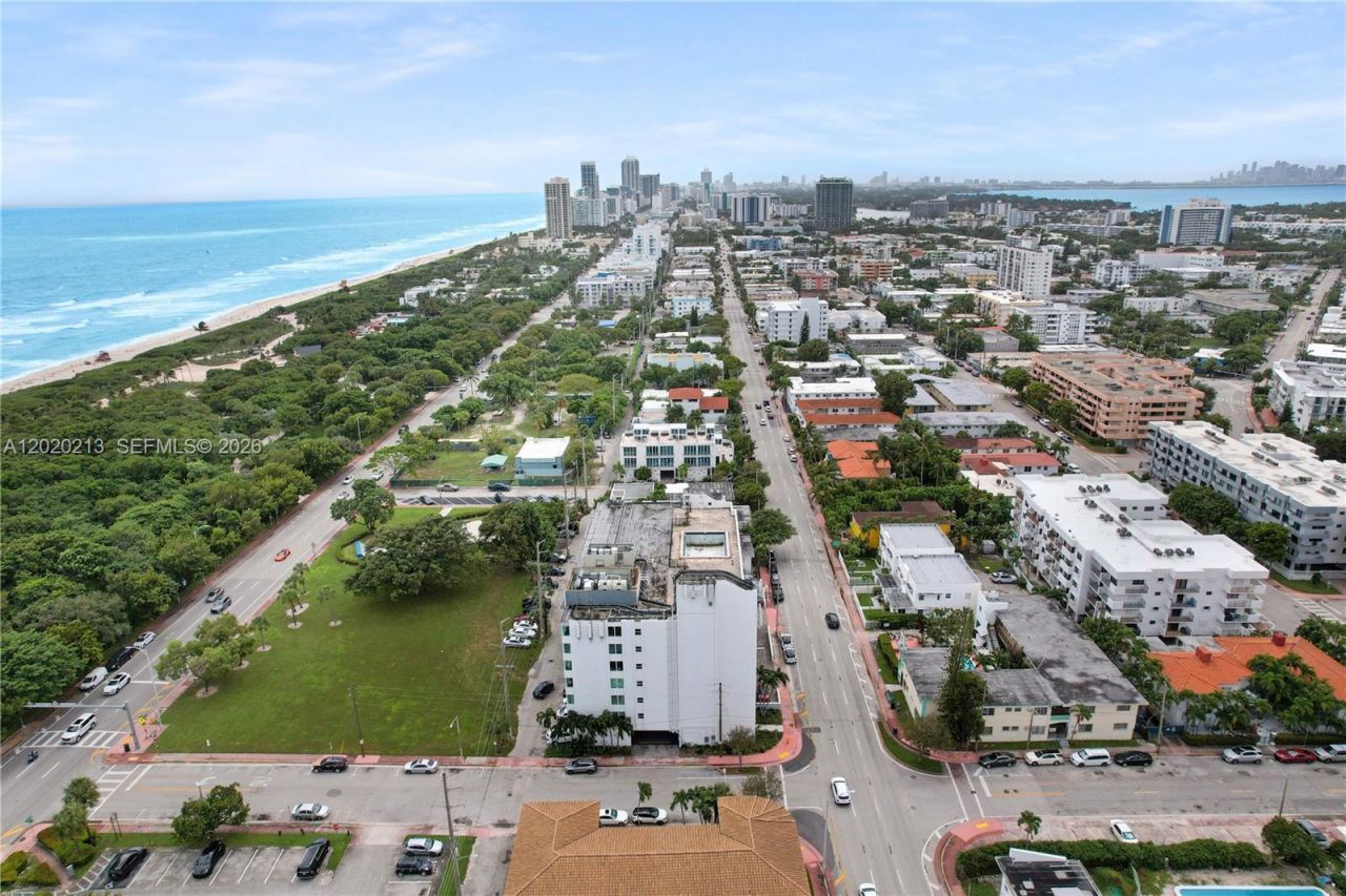 8233 Harding Ave, Unit 508, Miami Beach, FL 33141 Photo