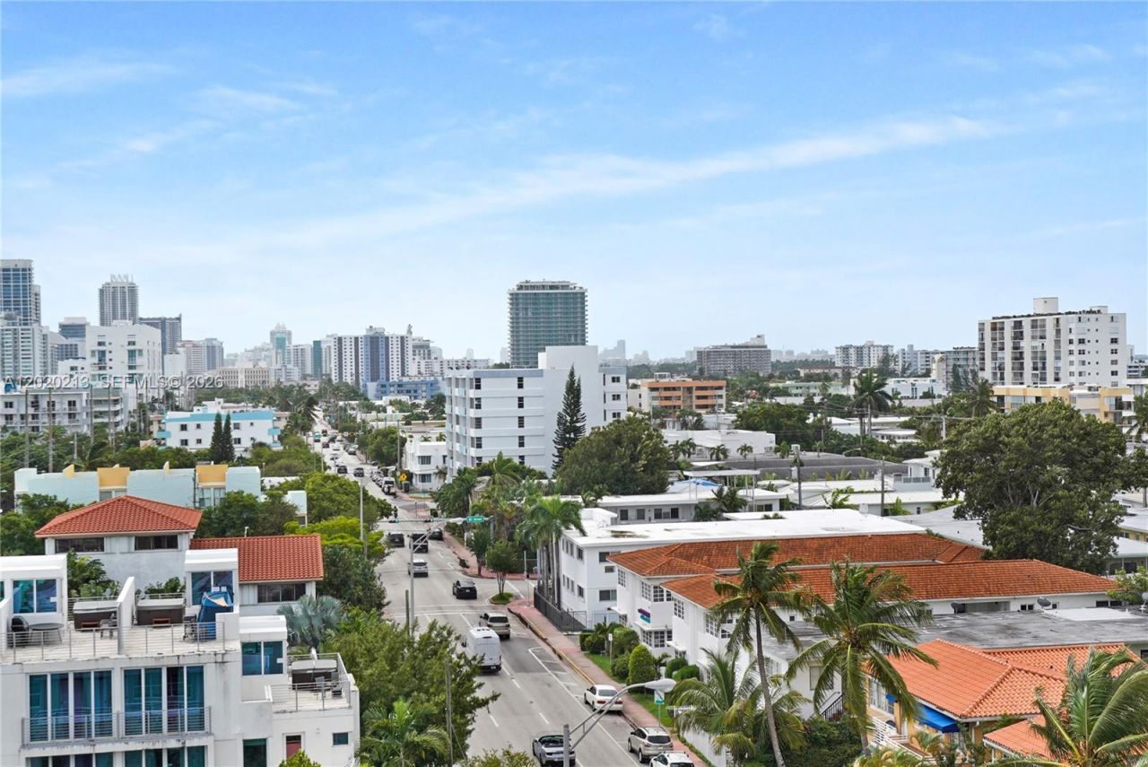 8233 Harding Ave, Unit 508, Miami Beach, FL 33141 Photo