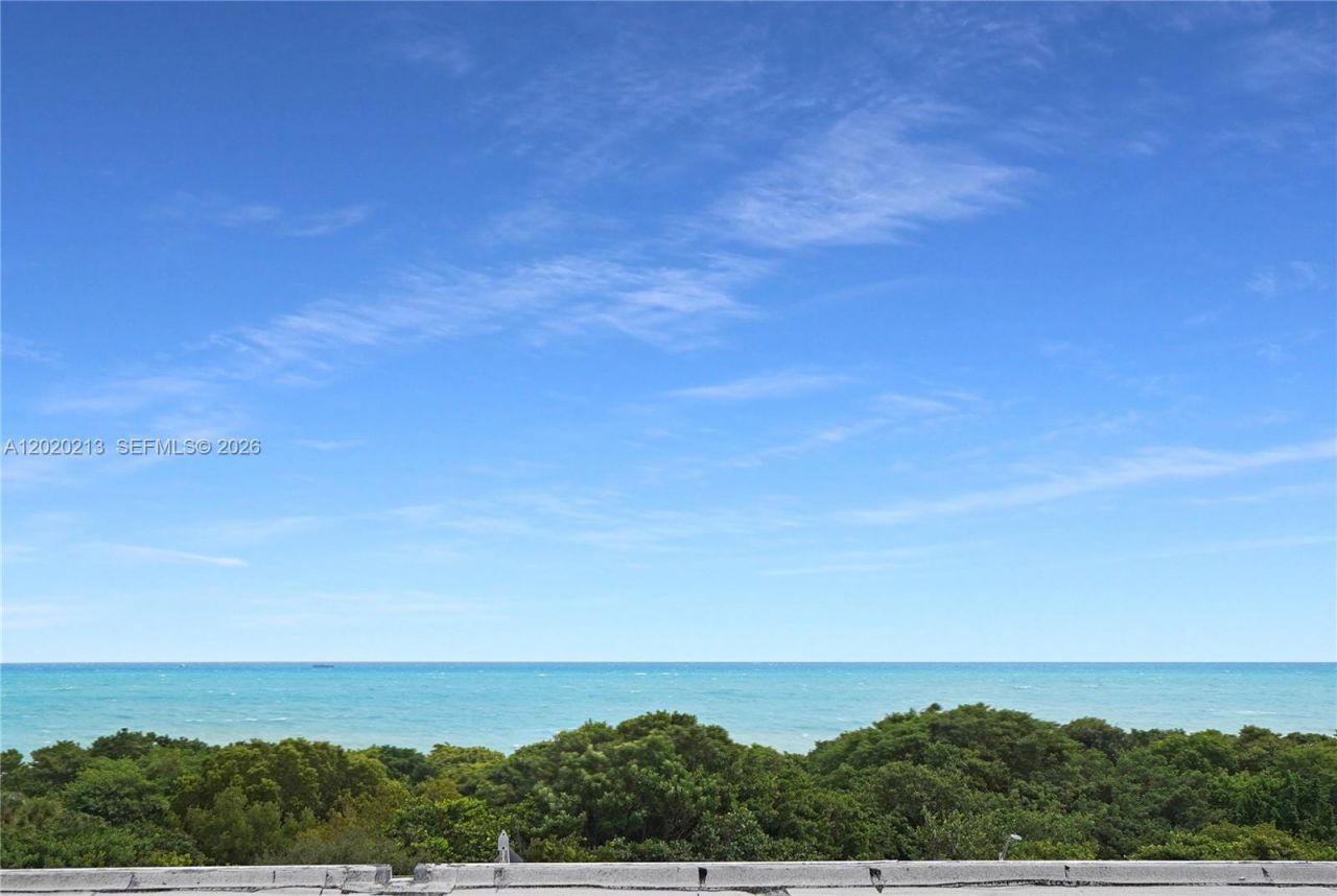 8233 Harding Ave, Unit 508, Miami Beach, FL 33141 Photo