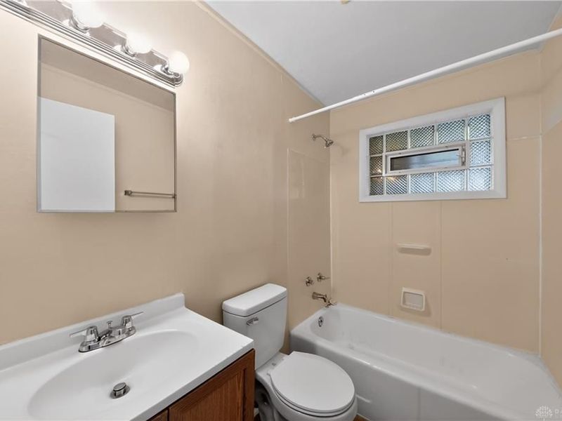 1747 Bluefield Avenue, Dayton, OH 45414 Photo 21