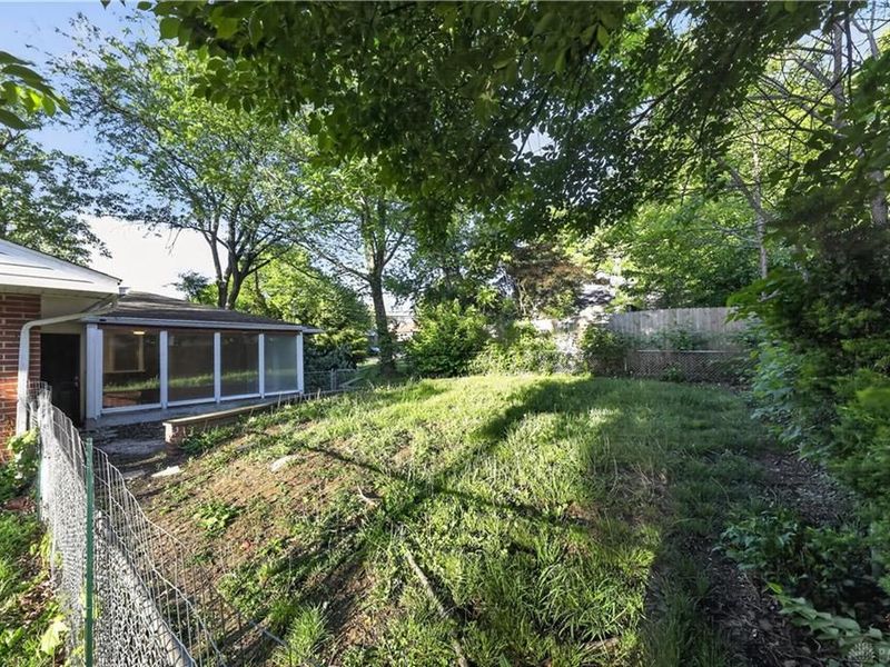 1747 Bluefield Avenue, Dayton, OH 45414 Photo 29