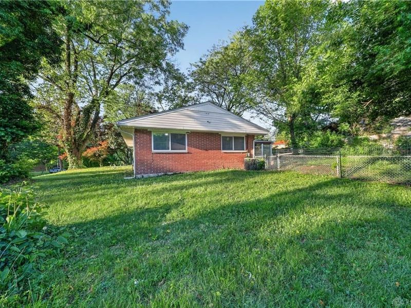 1747 Bluefield Avenue, Dayton, OH 45414 Photo 30