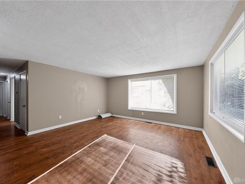 1747 Bluefield Avenue, Dayton, OH 45414 Photo 8