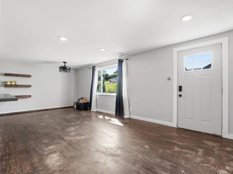 5792 Gaines Road, Green Township, OH 45247 Photo 5