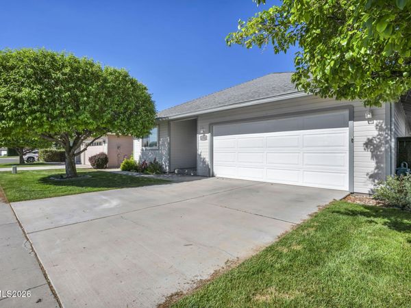 1764 Mahogany Circle, Minden, NV 89423