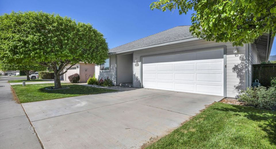 1764 Mahogany Circle, Minden, NV 89423 Photo