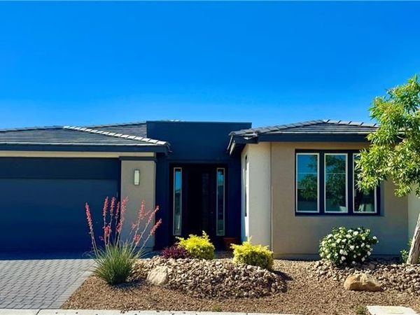 5025 E Beacon Ridge Drive, Pahrump, NV 89061