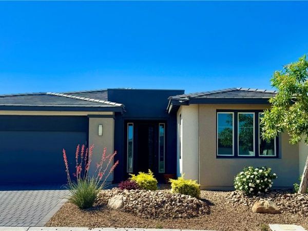 5025 E Beacon Ridge Drive , Pahrump, NV 89061