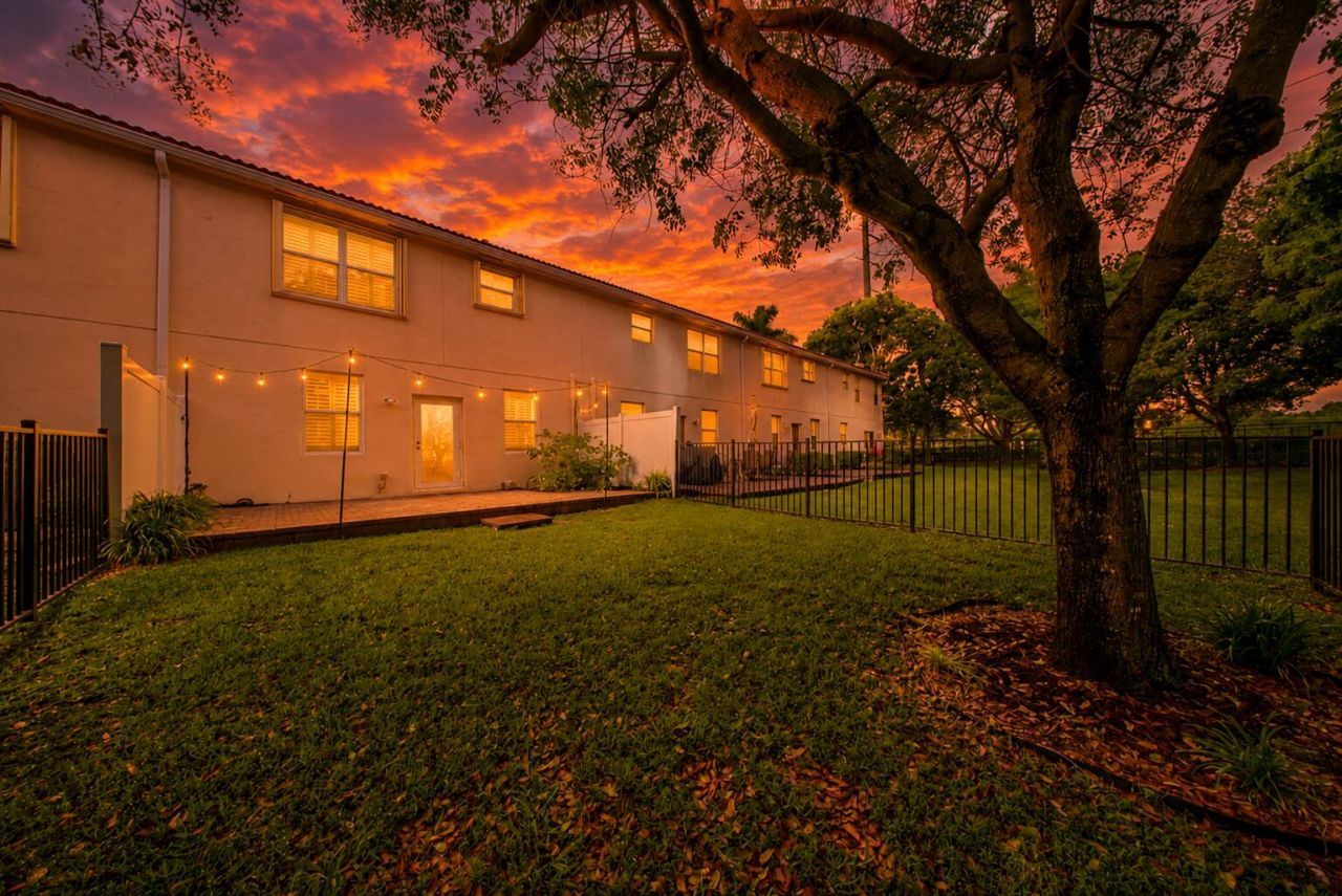 6463 Azura Lake Road, Lake Worth, FL 33463 Photo
