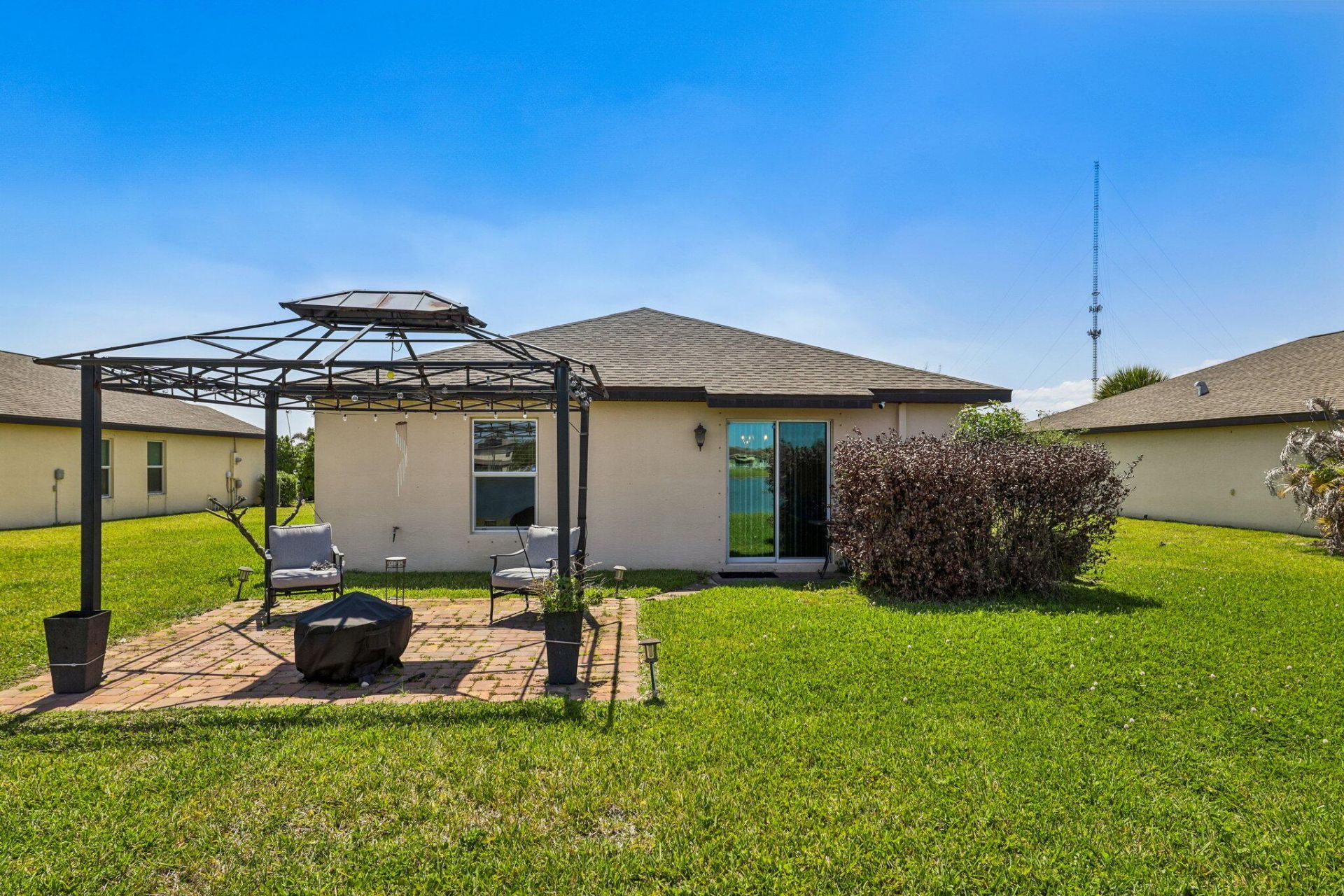 923 Bent Creek Drive, Fort Pierce, FL 34947 Photo