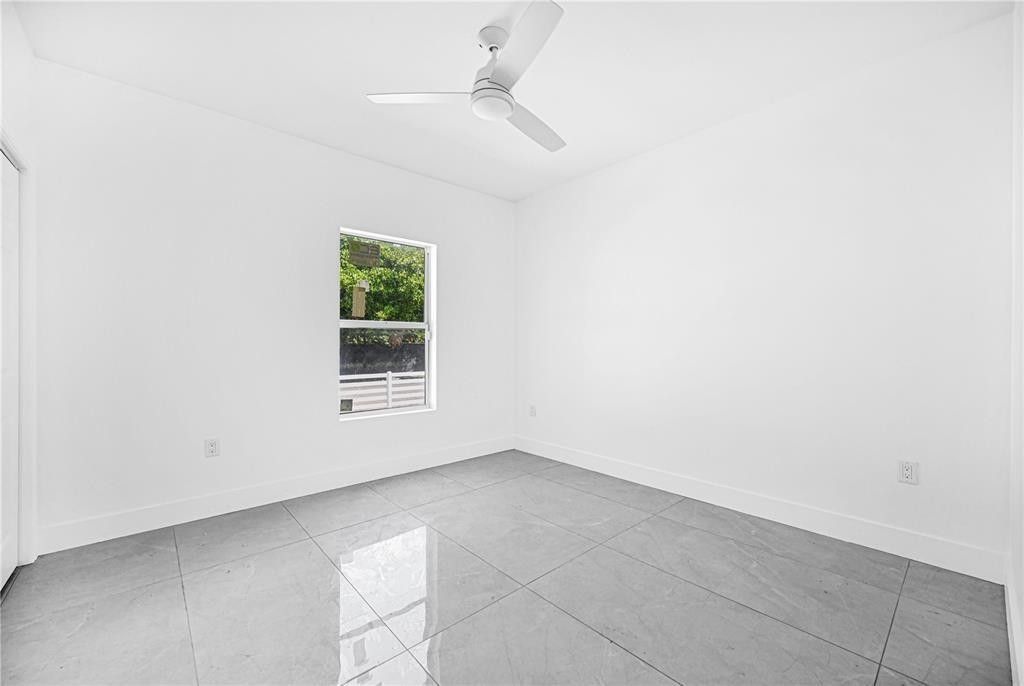 7990 NW 8th Avenue, Miami, FL 33150 Photo