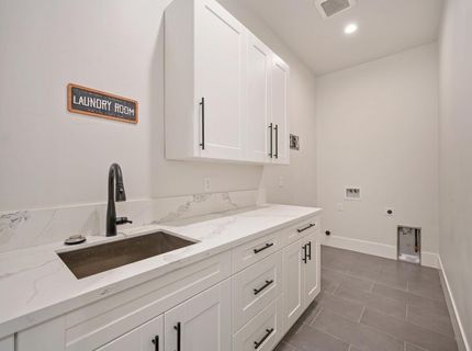 720 Deerbrooke Trl, Auburn, CA 95603 Photo