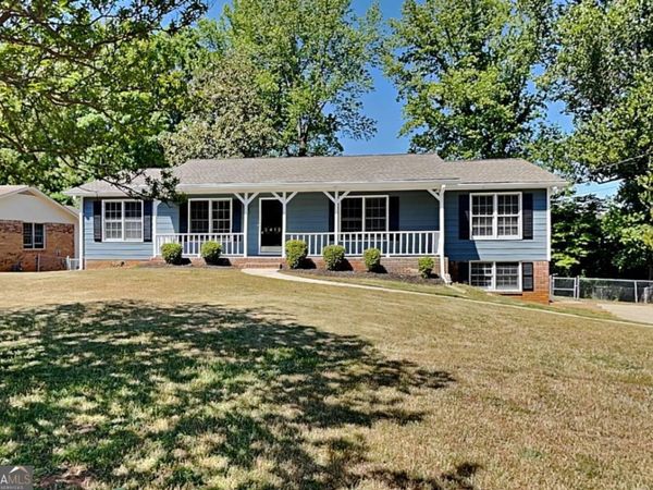 2415 Cajun Drive, Marietta, GA 30066