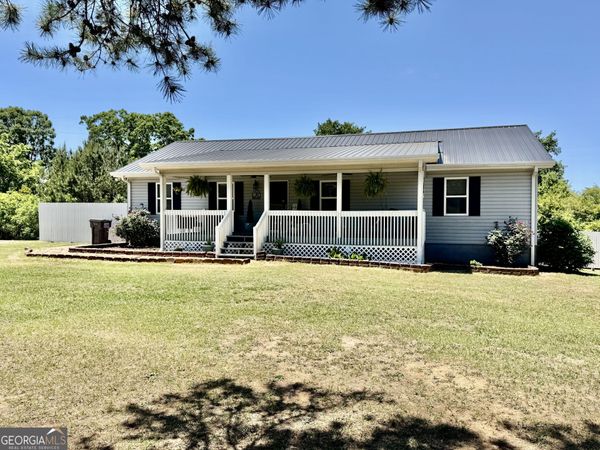 1841 Hunters Creek Road, Toccoa, GA 30577