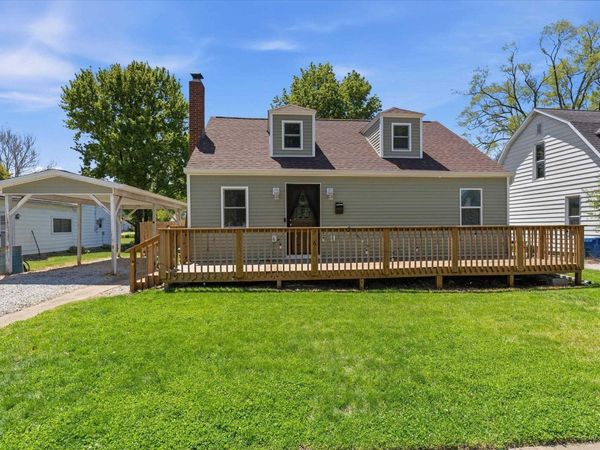 706 Jackson Street, Walkerton, IN 46574