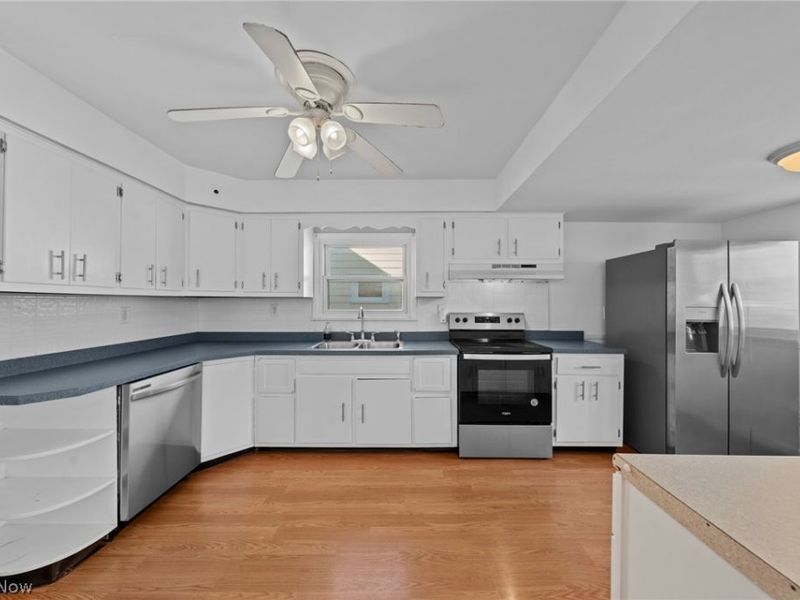 3423 Russell Avenue, Parma, OH 44134 Photo 9
