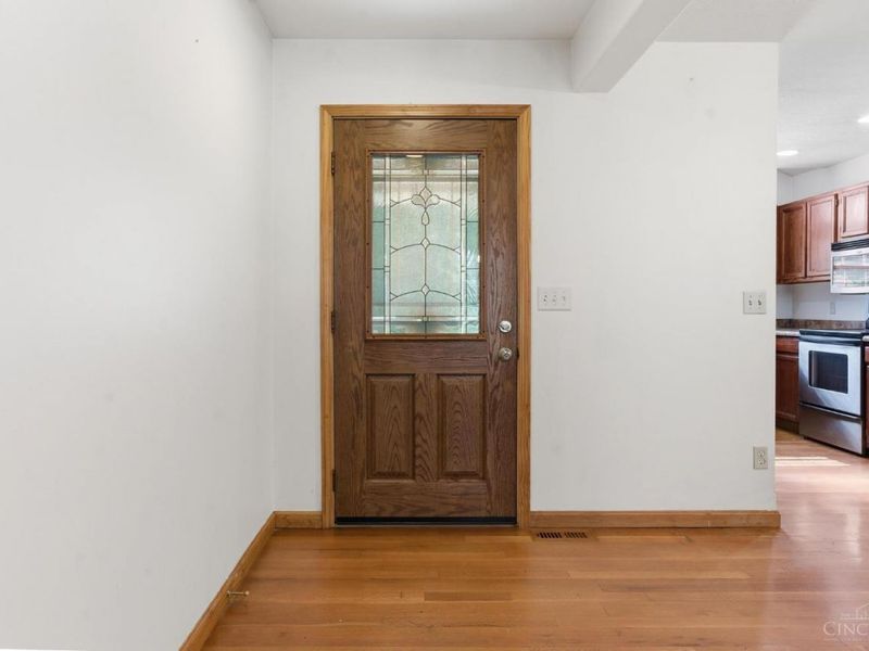 3326 Green Meadow Court, Batavia Twp, OH 45102 Photo 4